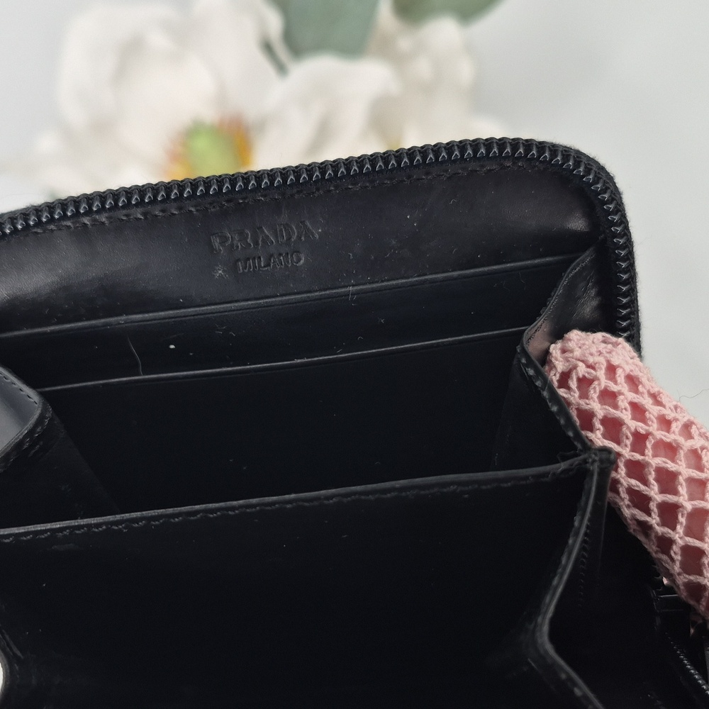 Authentic MINT CONDITION PRADA Black Zip-Around Wallet - Picture 8 of 11